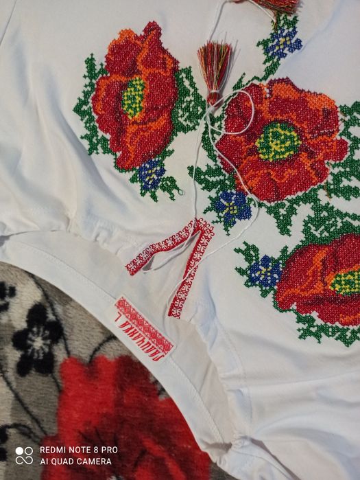 Продам вышиванку футболку