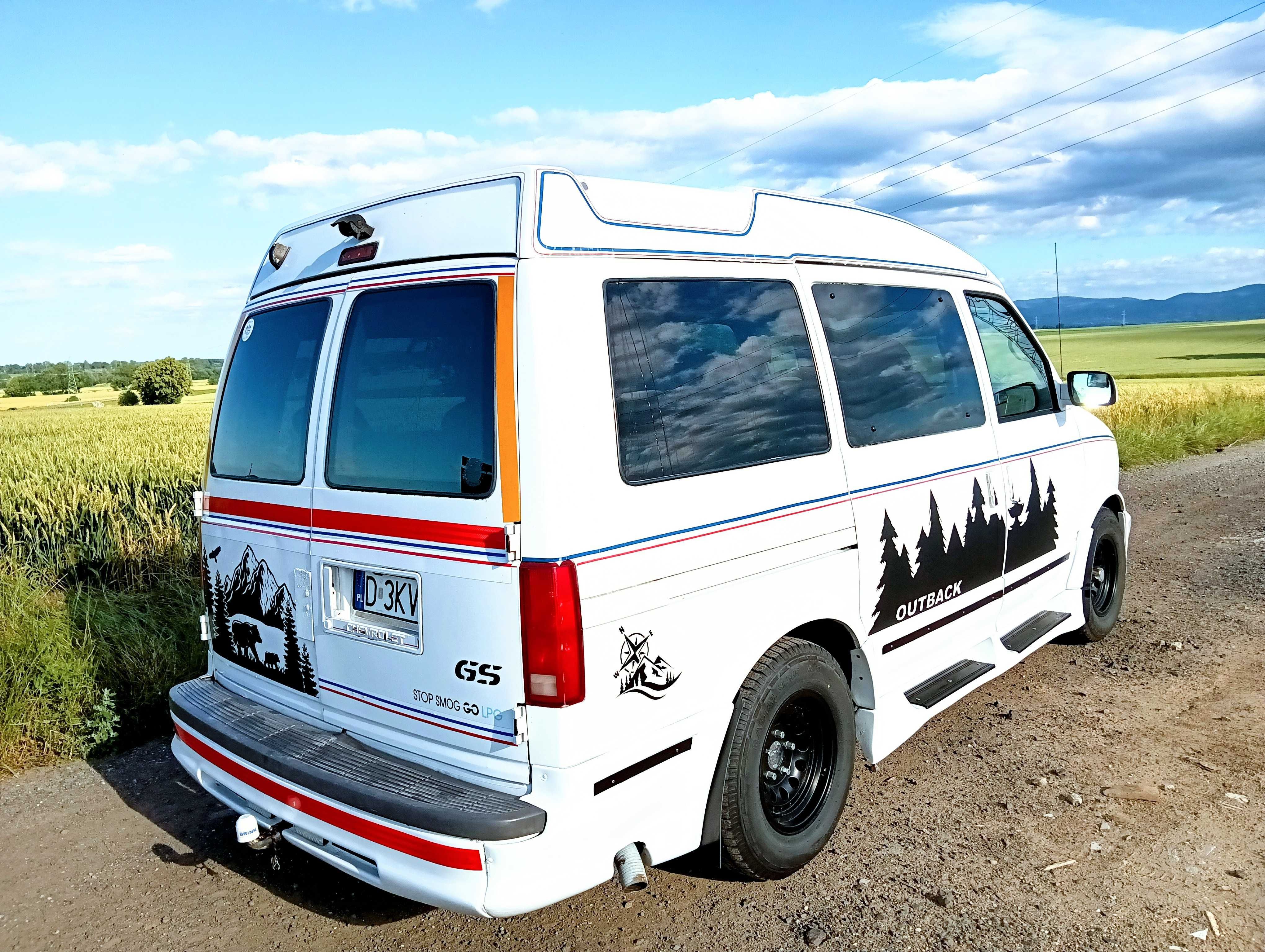 Chevrolet Astro , LPG, 7 osobowy,TV,DVD,LPG