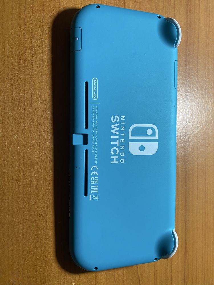 Nintendo Switch Lite (Dez/2024) + Bolsa e Mais - COMO NOVA!
