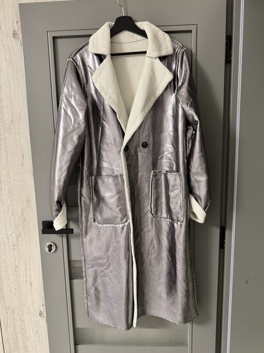 Жіноча дублянка/пальто