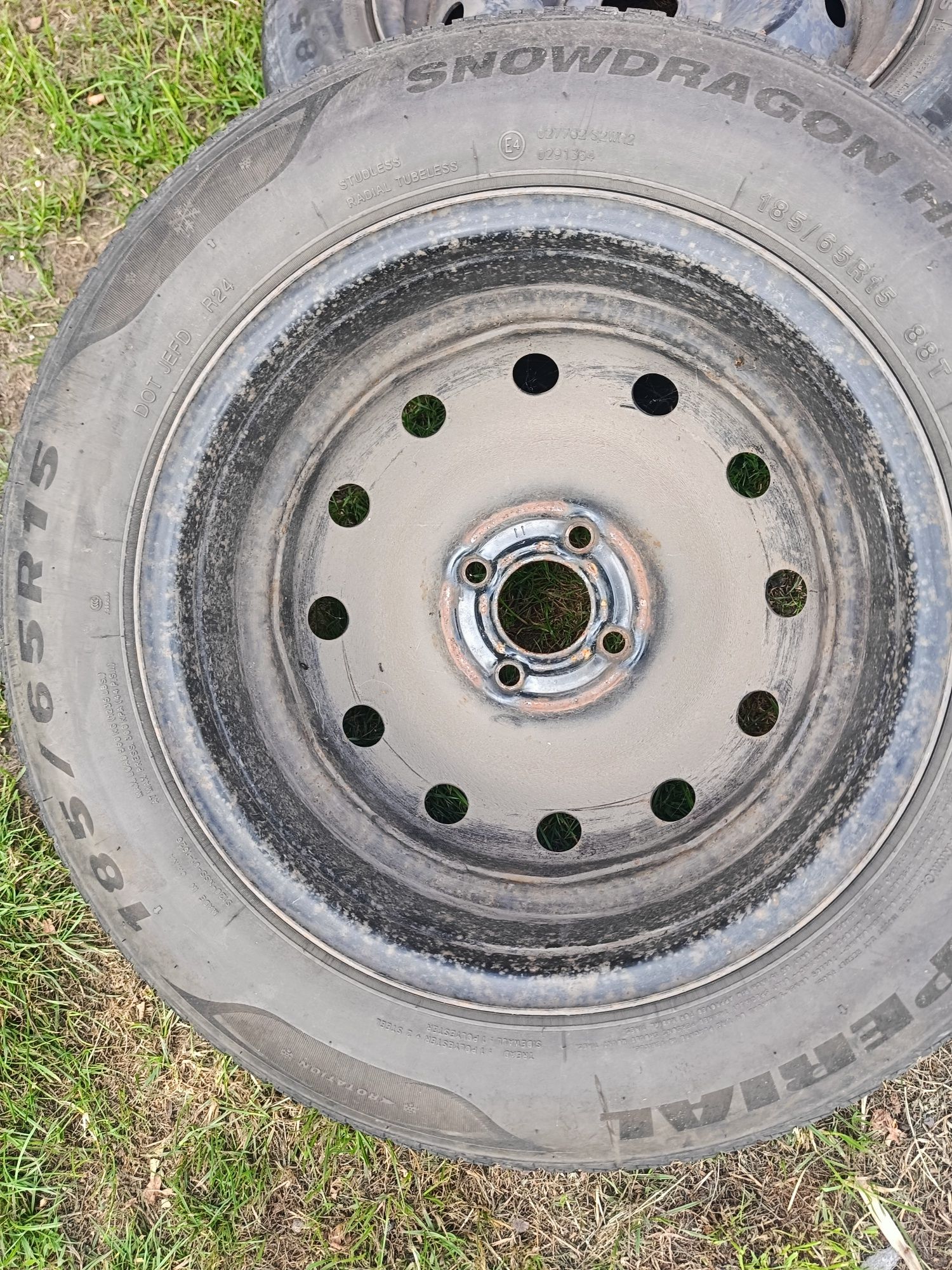 Felgi 4x100 r15 dacia sandero , renault clio