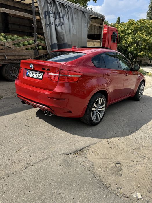 BMW X6M e71.