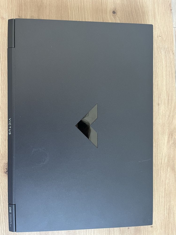 Laptop Victus by HP 16-e0202nw RTX3050 ti/16GB RAM/144hz/AMD Ryzen 5