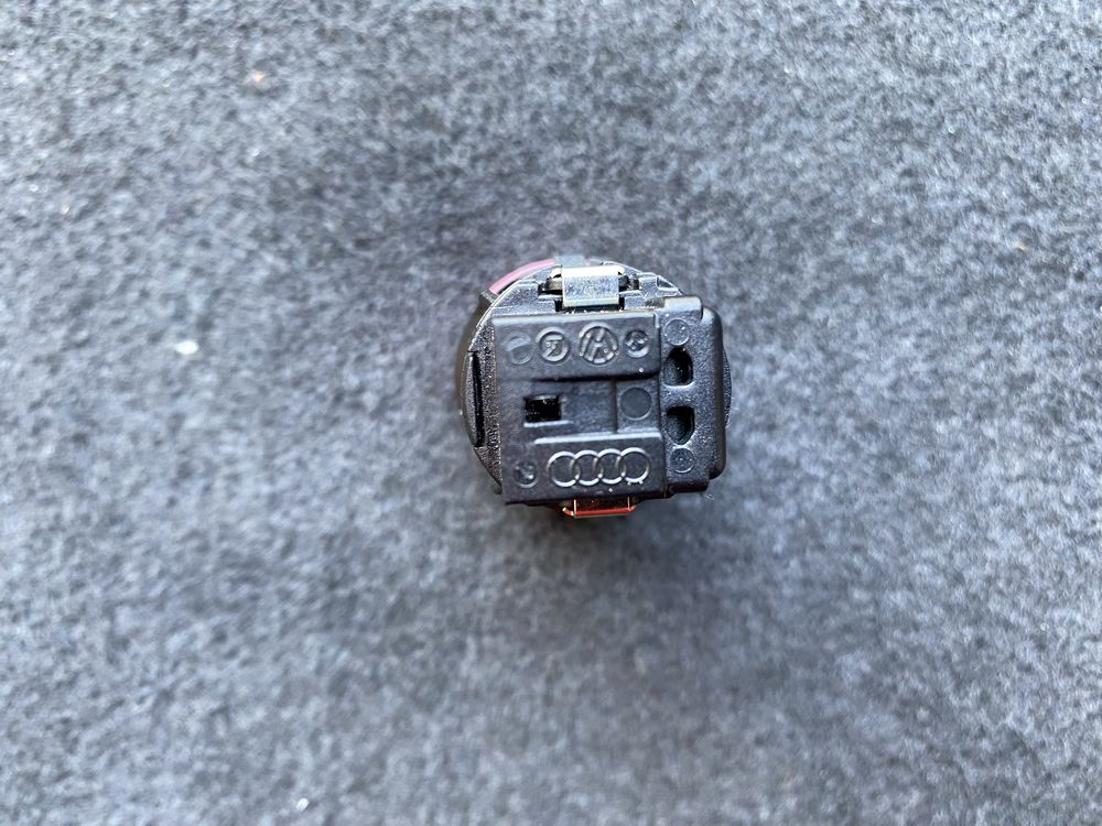Przycisk Guzik Start- Stop AUDI A4 S4 A5 S5 Q5 SQ5