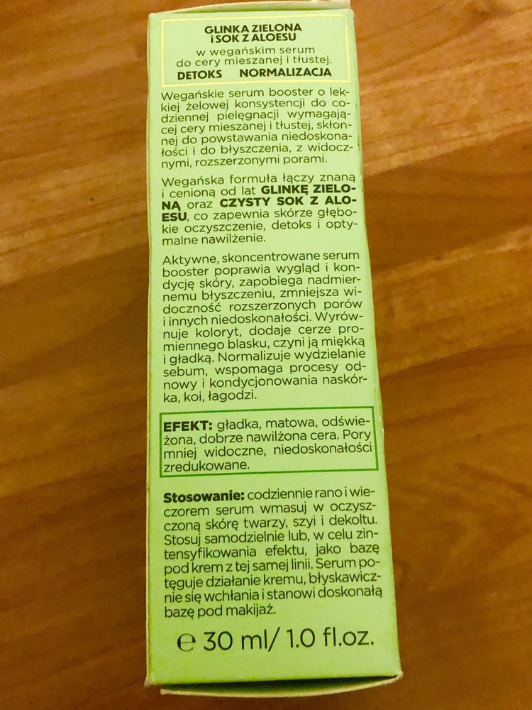 Wegańskie serum booster zielona glinka Bielenda Botanical Clays 30 ml
