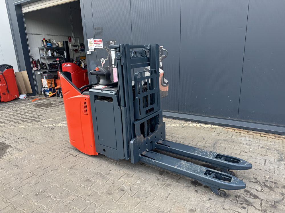 Paleciak elektryczny Linde 2019 r 1200 kg 210 cm Linde D 12 Sp wózek