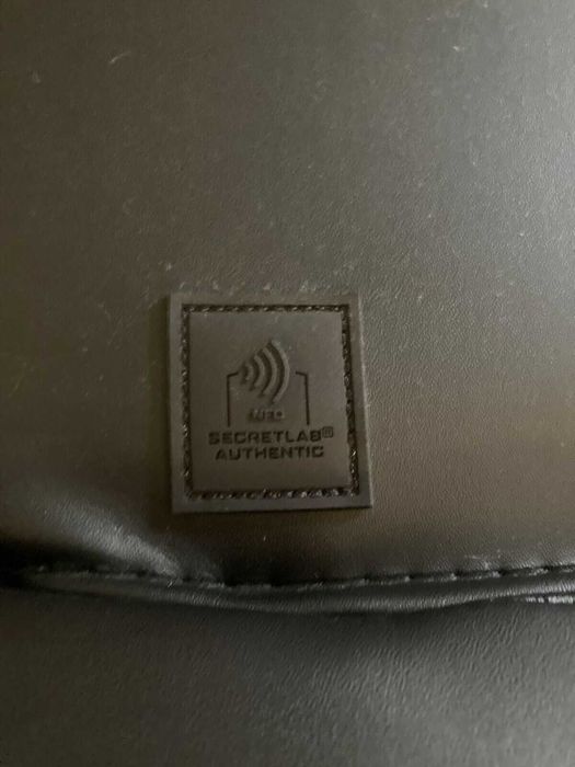 Secret lab TITAN Evo 2022 - VALORANT champions SPECIAL edition