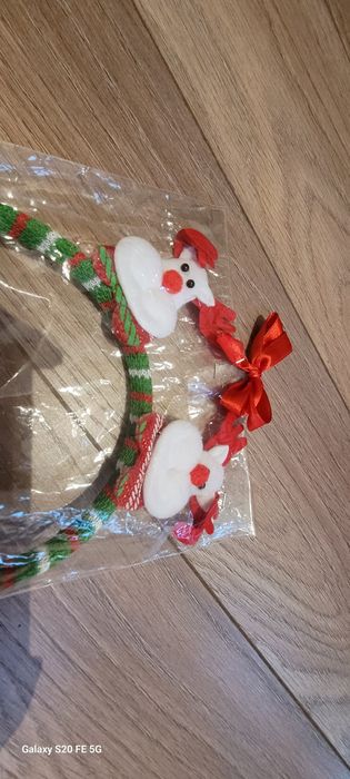 Słuchawki świąteczne dla dziecka. z Mikołajem, nauszniki. NOWE