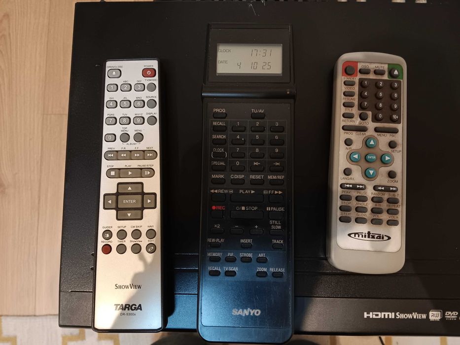 Sanyo leitor gravador VHS e leitores gravadores CD DVD Targa e Mitzai