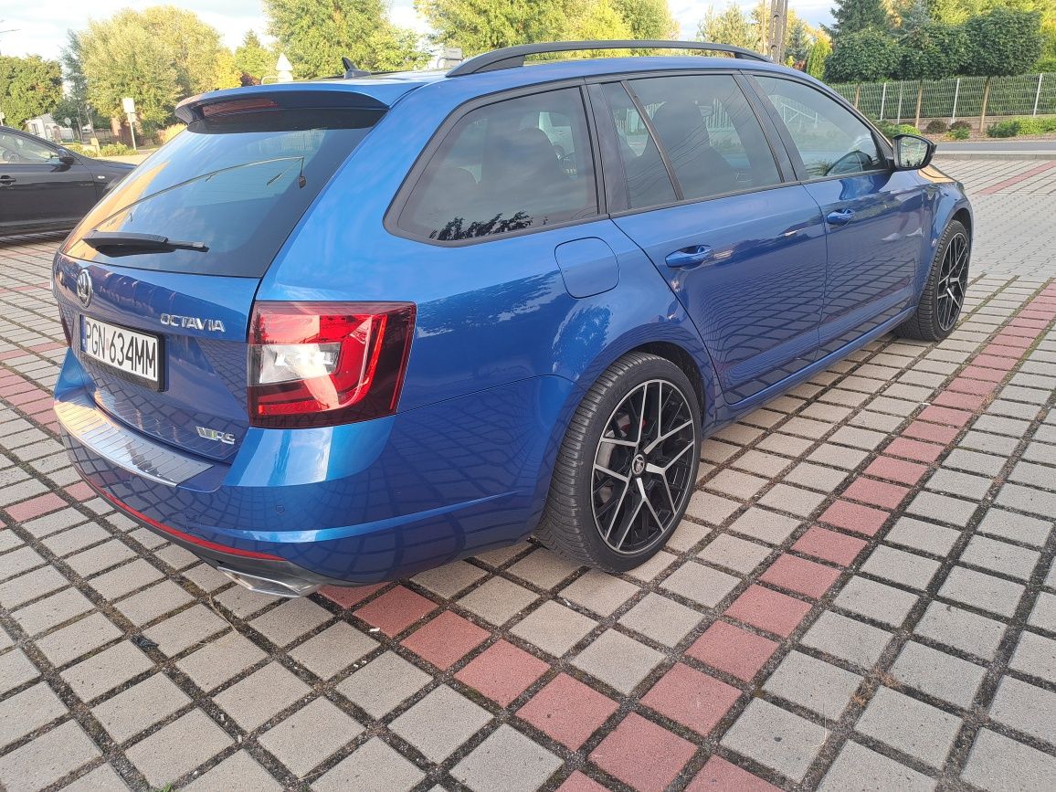 Skoda octavia III *śliczna*niski przebieg*