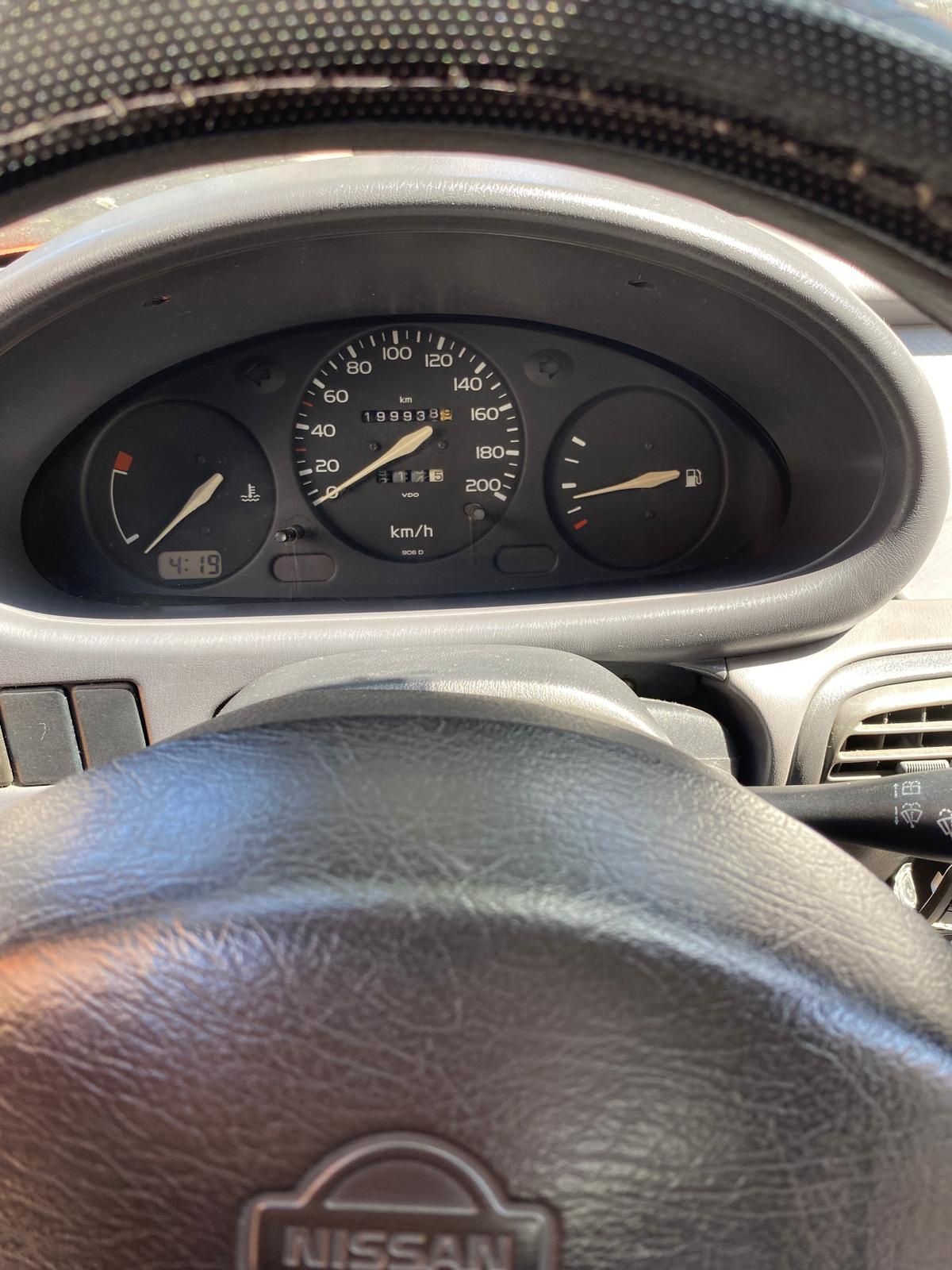 Nissan Micra 1.0 i LX 16 válvulas