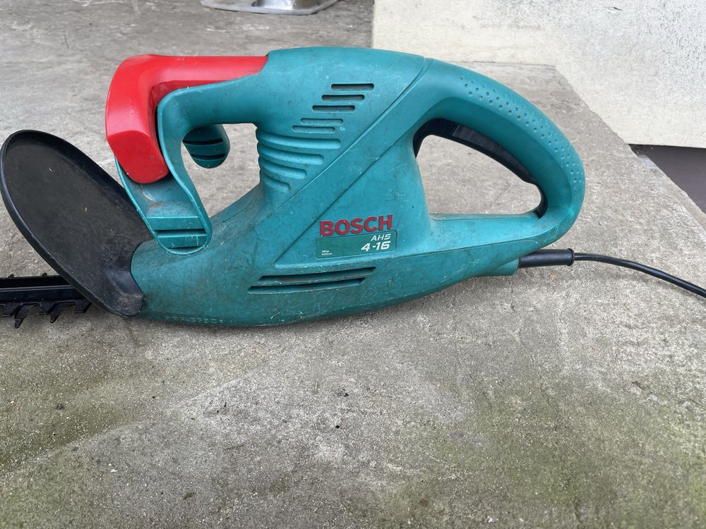Nożyce do żywoplotu Bosch