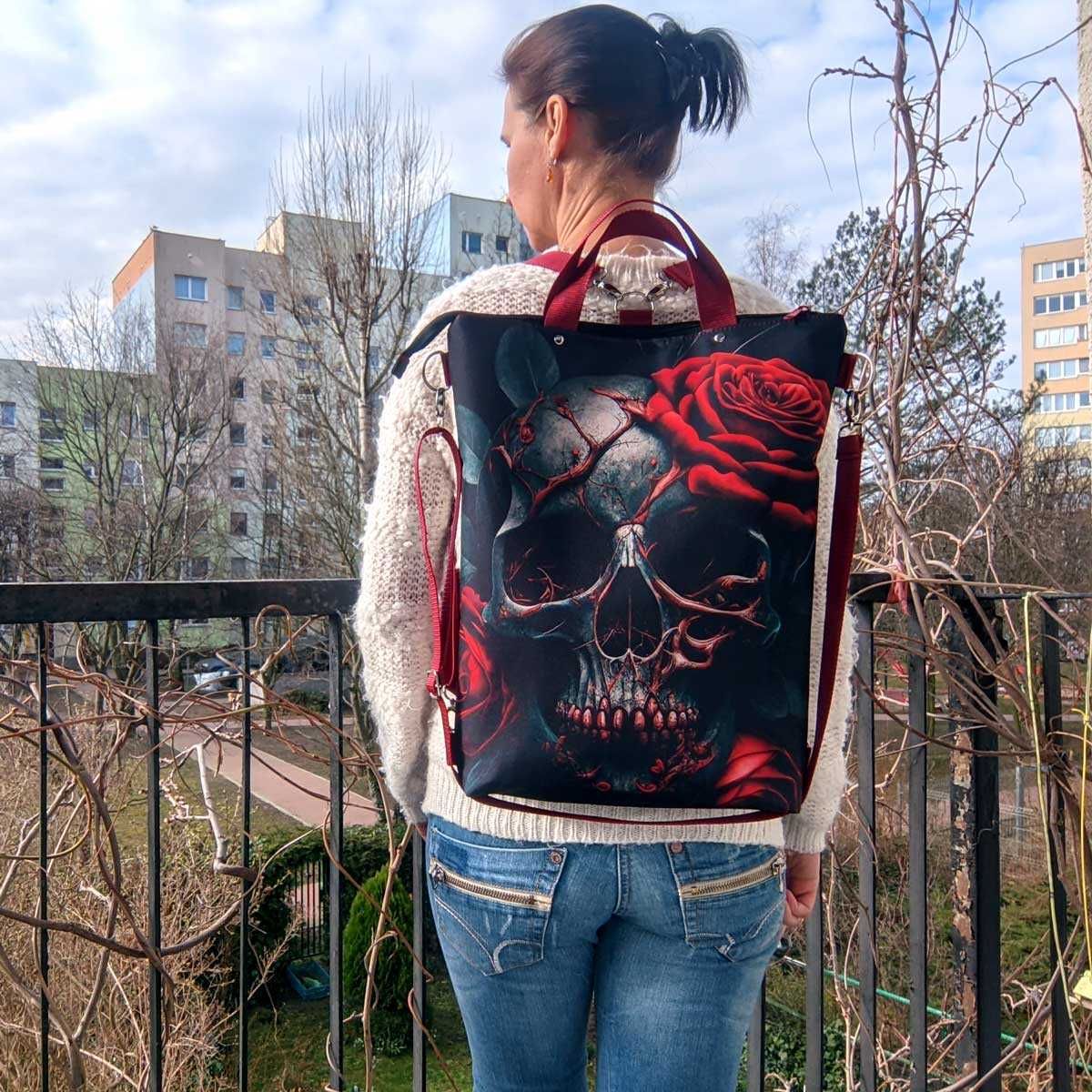Torba-plecak wodoodporna Czaszka i Róże handmade