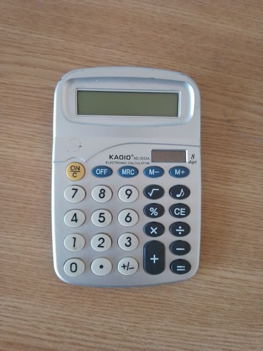 Продам калькулятор