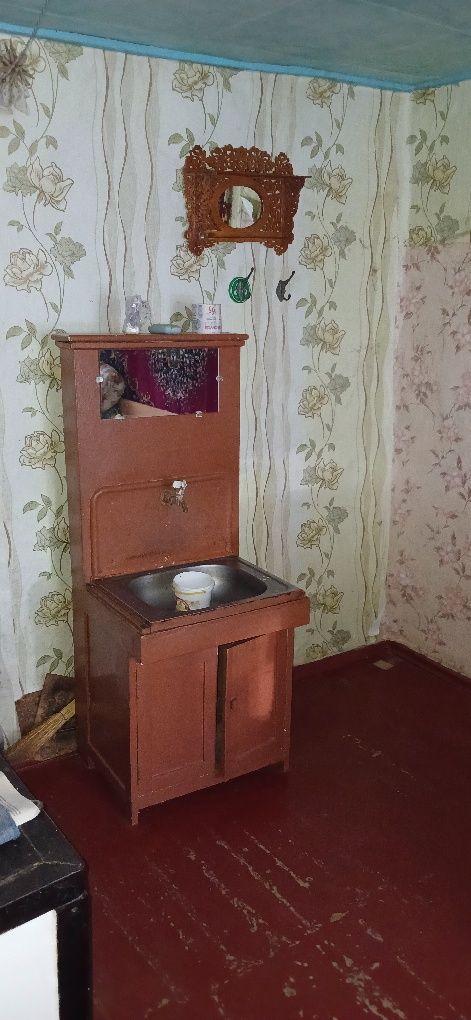 Продам дім в селищі