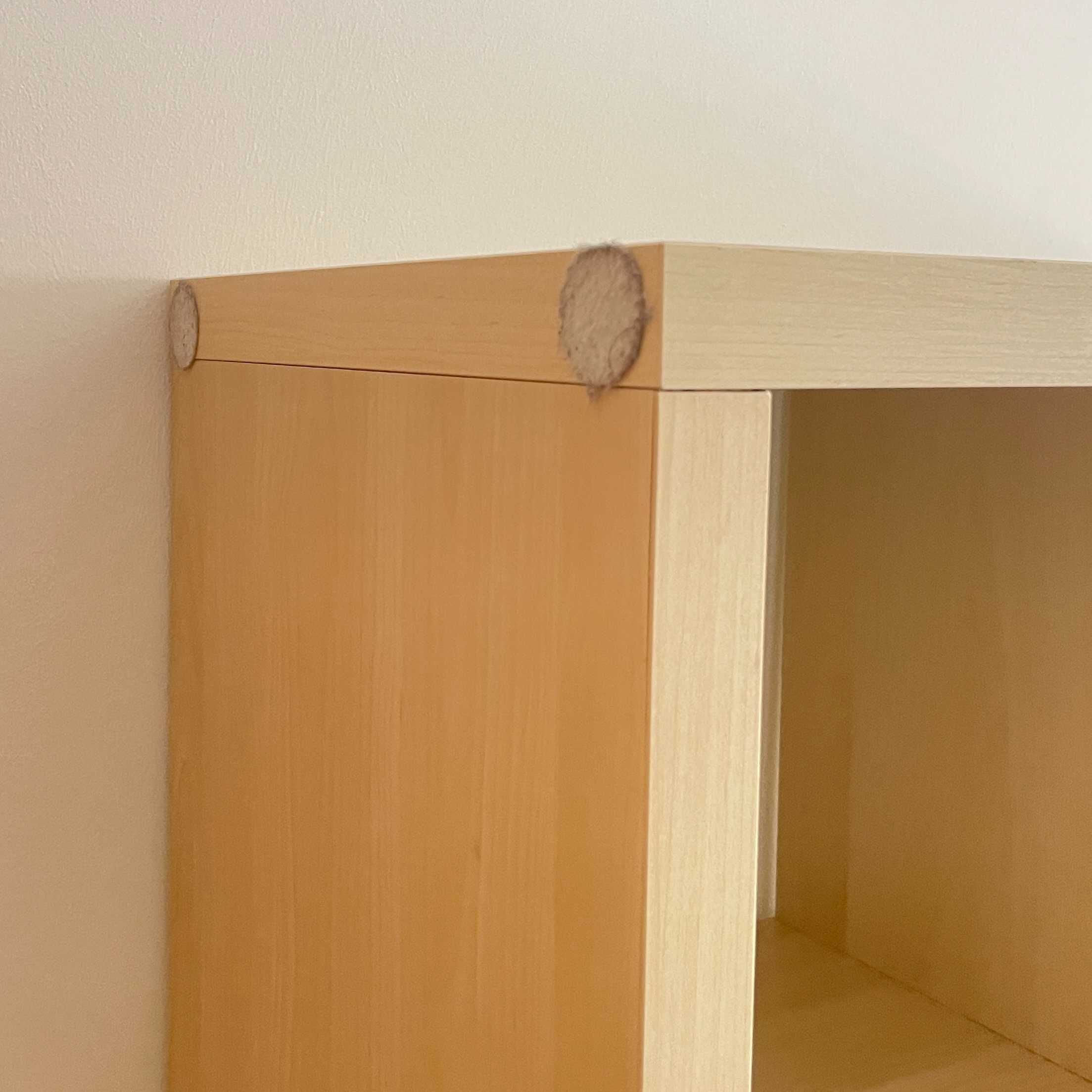 Estante Kallax IKEA aberta