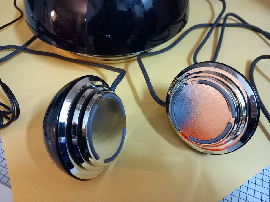 Coluna de SOM Marca JBL --- como NOVA