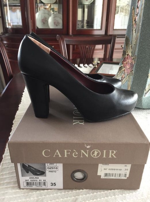 Sapatos em pele [CAFèNOIR]