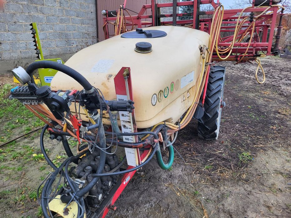 Opryskiwacz pilmet 1000l