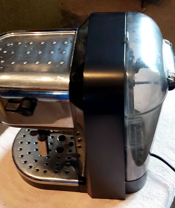 Кофемашина DELONCHI EC270
