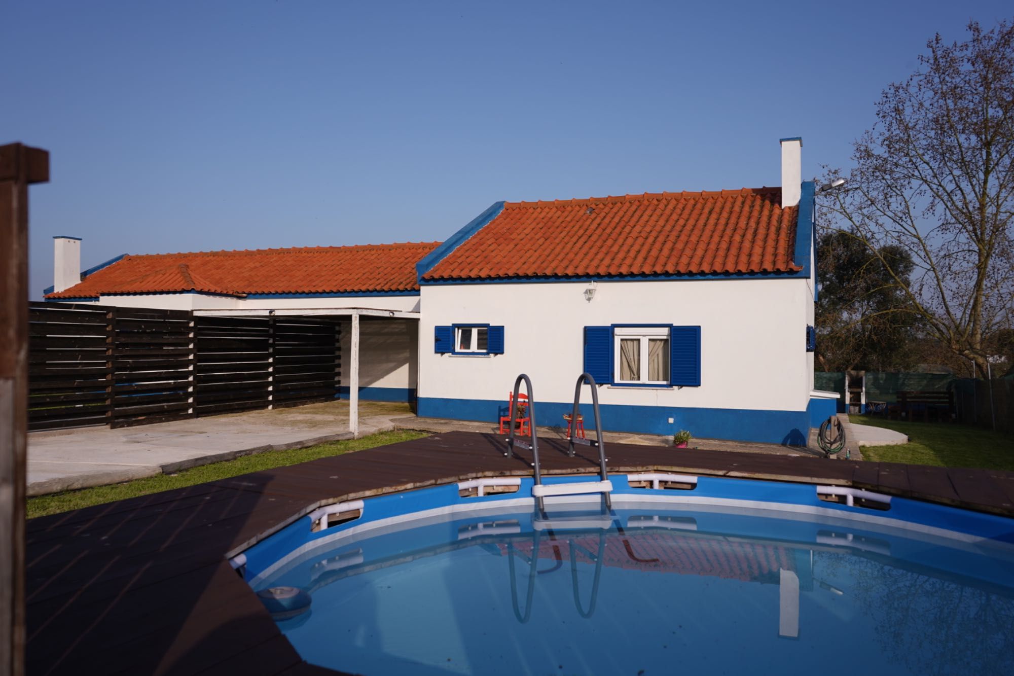 3 Moradias  remodeladas num Terreno de 22.000m2
