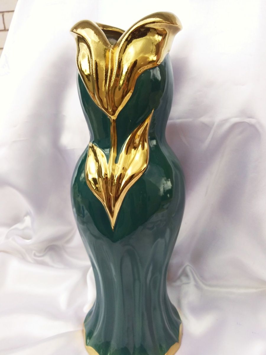 Декоративная ваза для цветов "Силуэт"