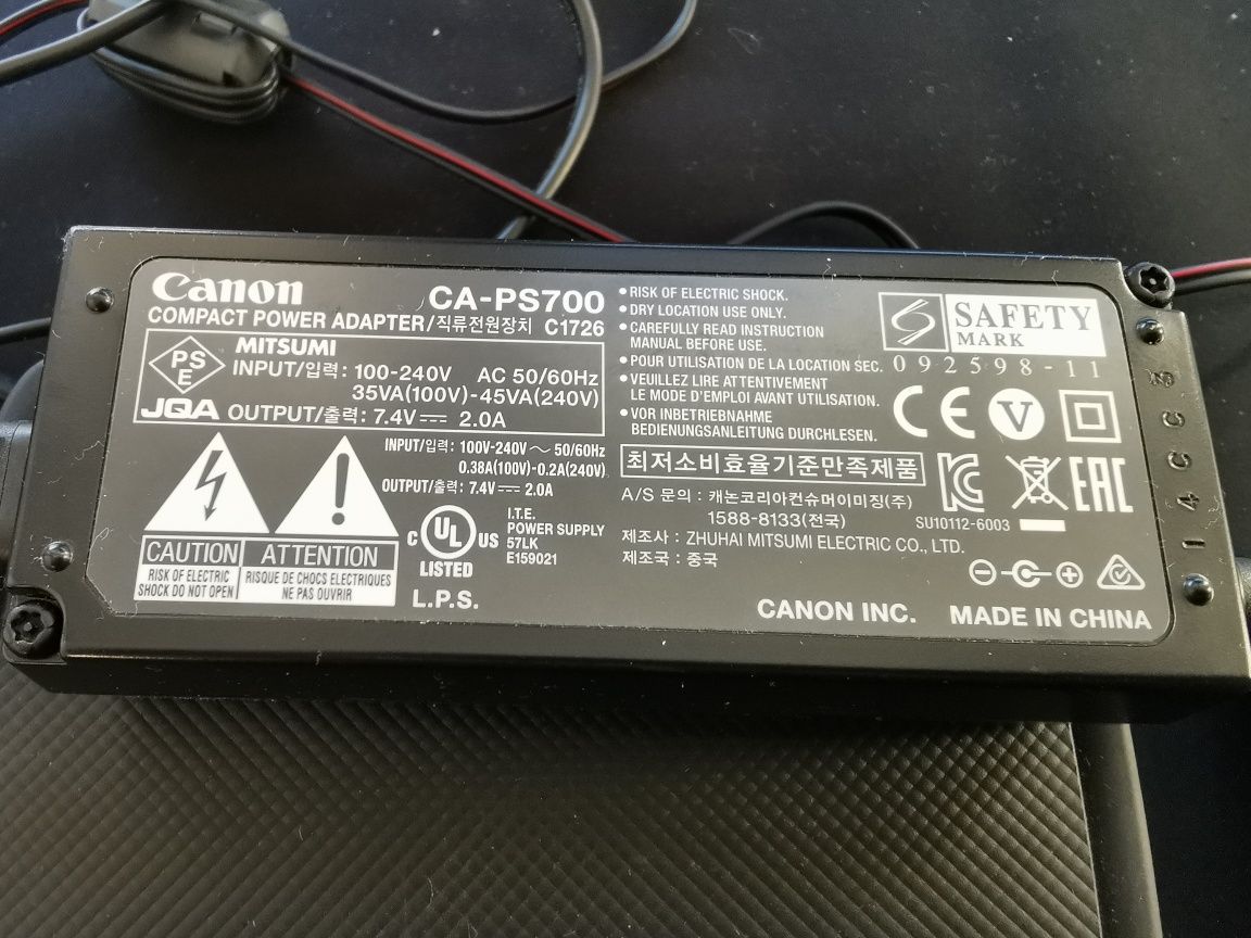 Canon connect station cs100
Cano