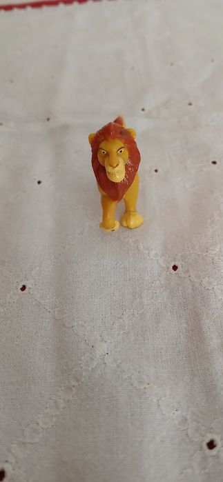 Figura Simba - O Rei Leão