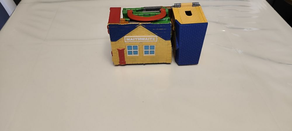 Tomek i przyjaciele Zestaw 6 walizek Take'n'Play