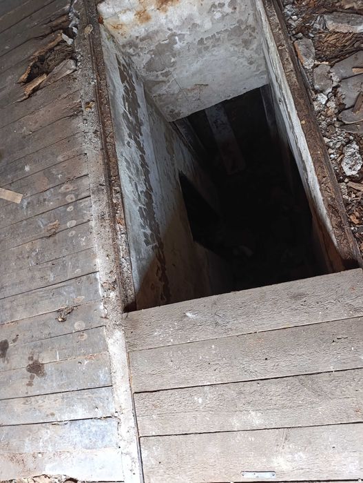 Гараж кірпічний під охороною