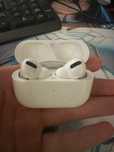 Air pods pro 1 gen, правый наушник с дефектом