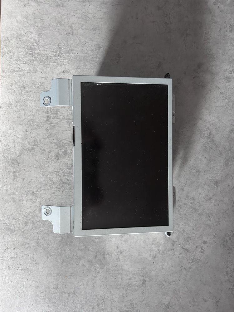 Ford: Sync 2 + USB Hub