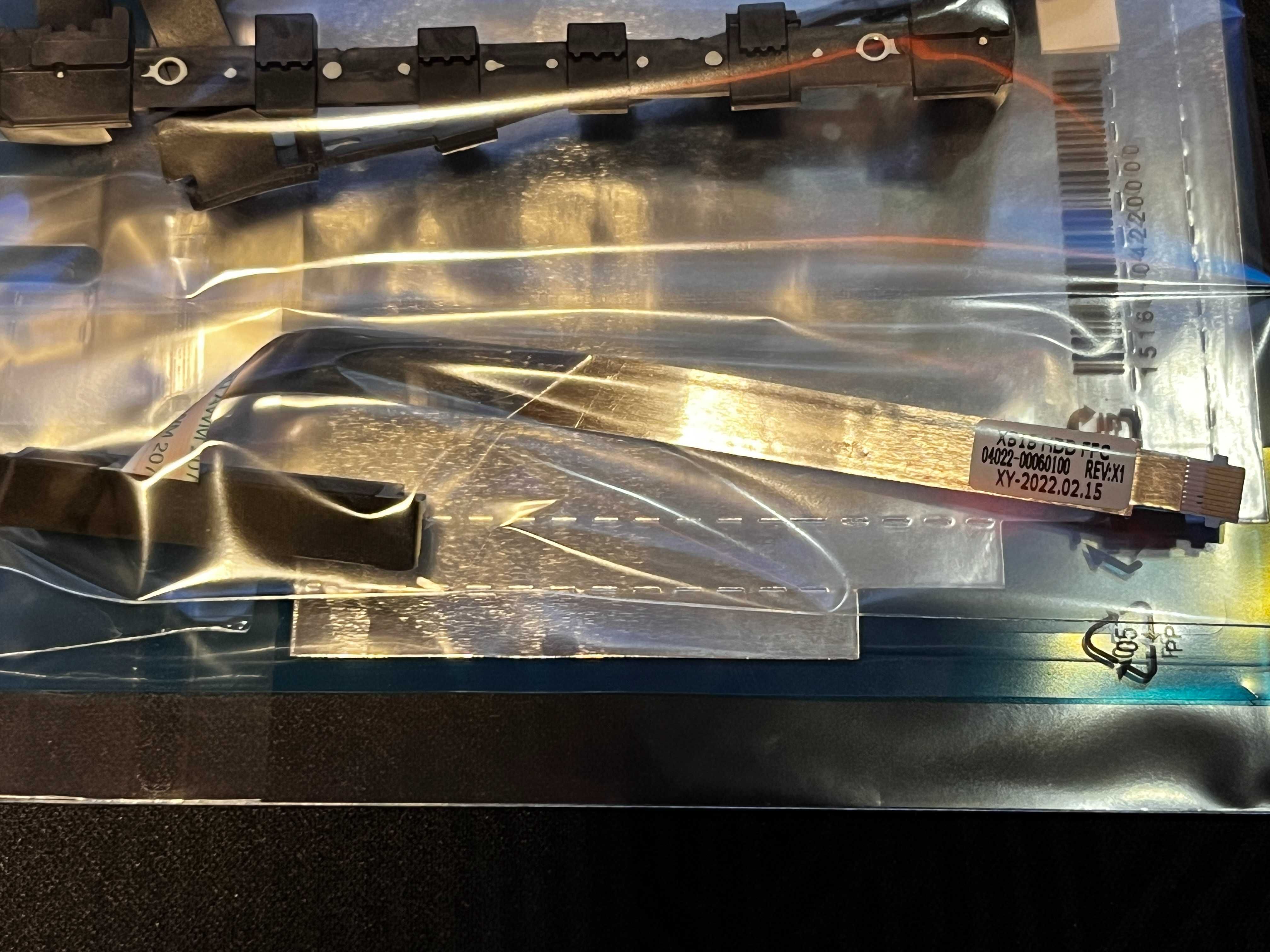 Nowy KIT adapter dysku HDD SSD 2.5" E15911 ASUS X515E