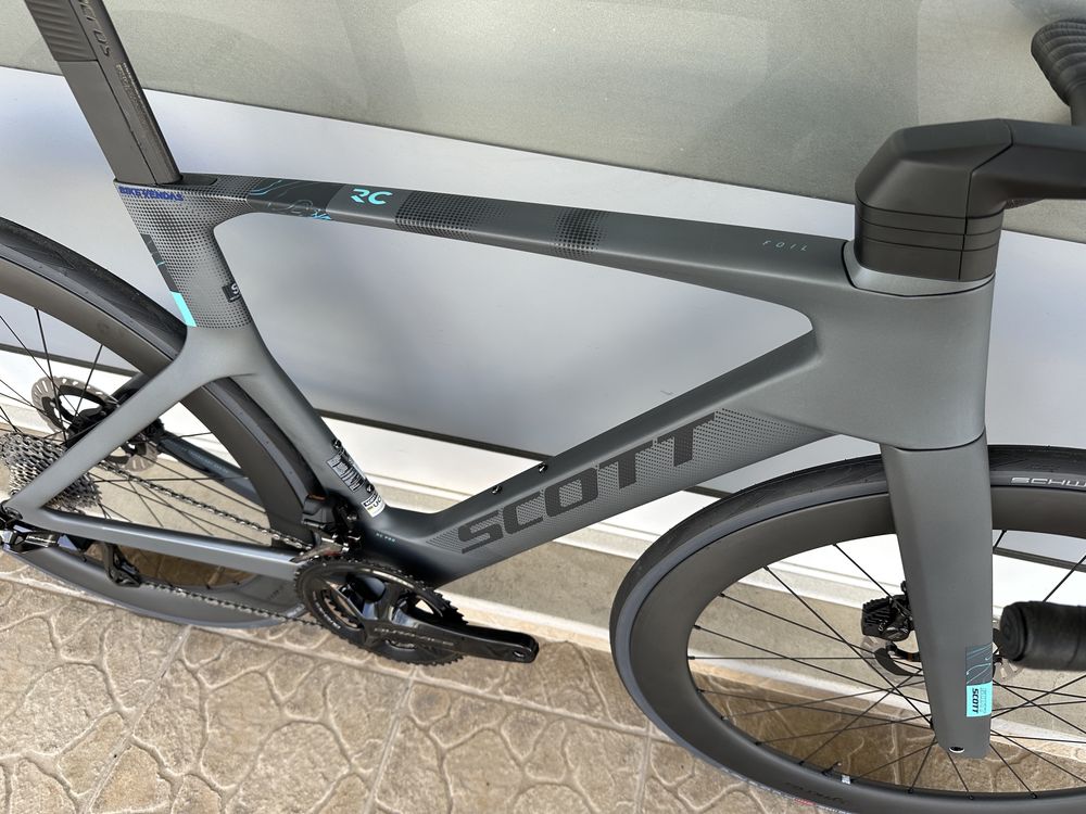 Bicicleta Scott Foil RC Pro - Topo de Gama