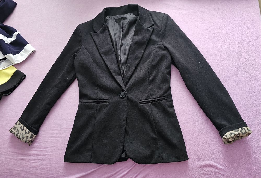 Marynarka damska czarna rozmiar M