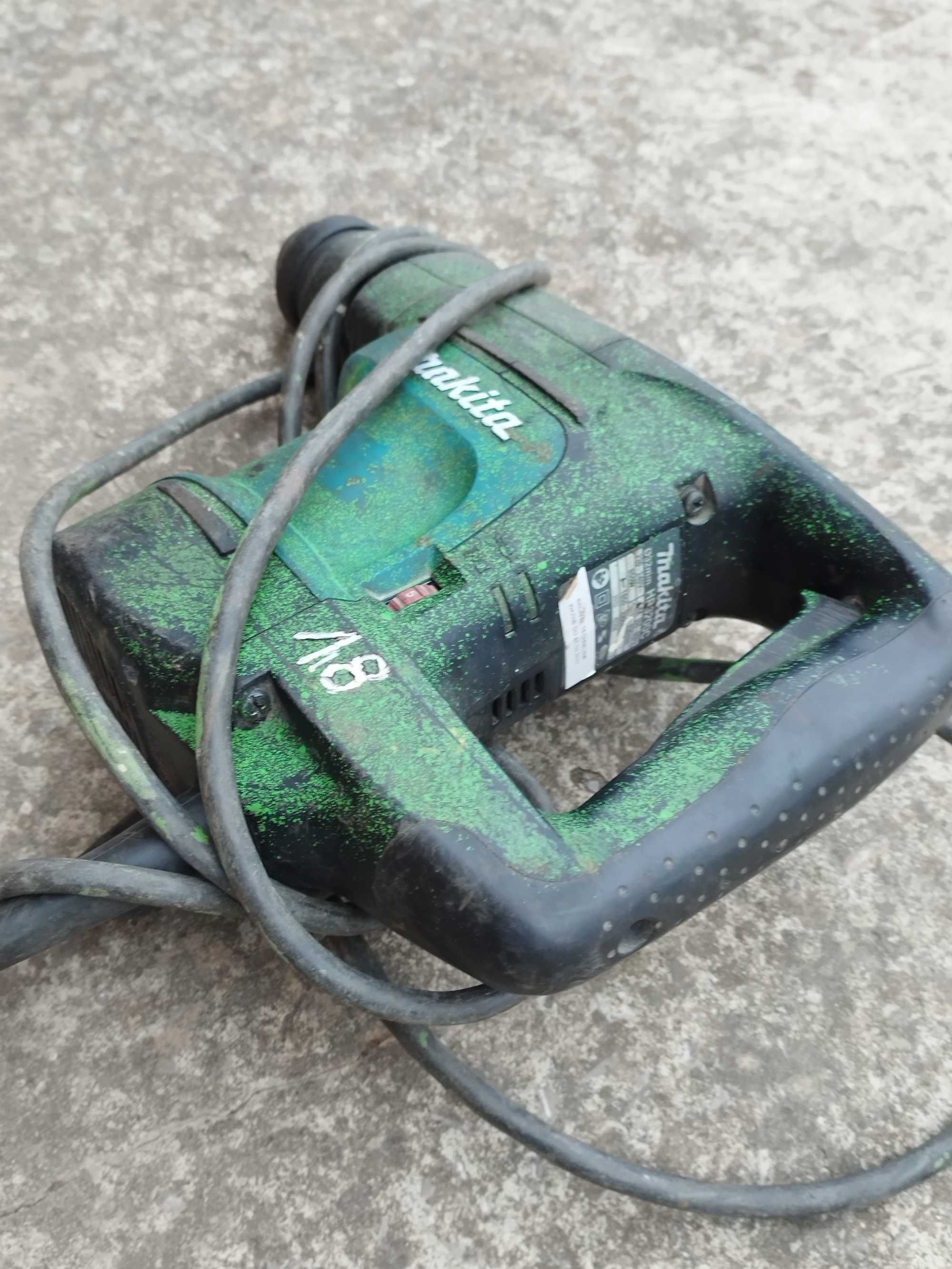 Makita HR3200C młotowiertarka młotko wiertarka udarowa SDS plus