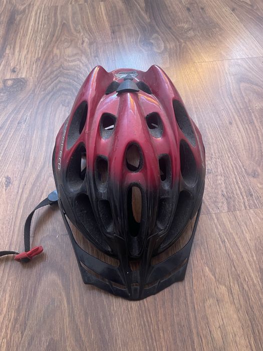 Kask na rower z regulacją