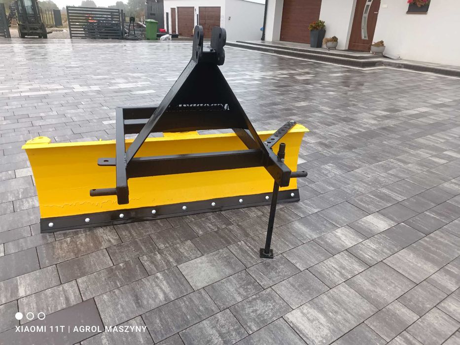 Obrotowy Pług Śnieżny z Mocowaniem na TUZ do Ciągnika 1,6M/1,8M