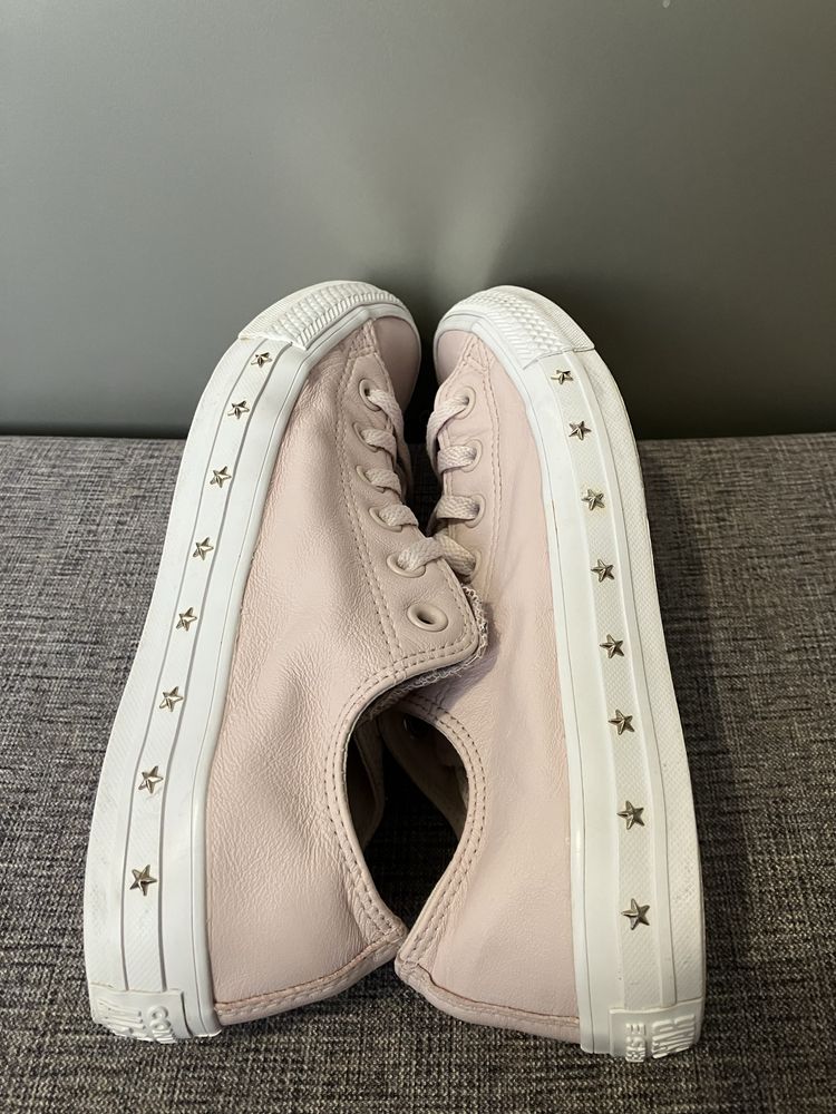 Продам кеди жіночі Converse шкіряні