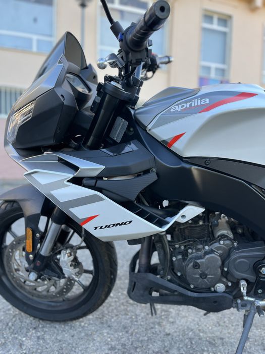 Aprilia Tuono 125 – 2022 – 7.900 km