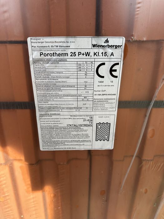 Cegła pustak Wienerberger Porotherm 25 P+W klasa 15 )