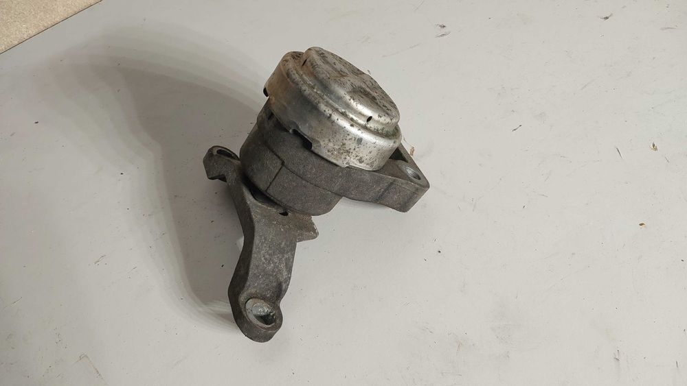 Poduszka silnika Ford s max galaxy 2,0 tdci 06-10 rok