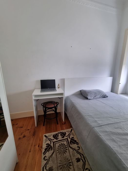 Alugo quarto no Entrecampos em Lisboa