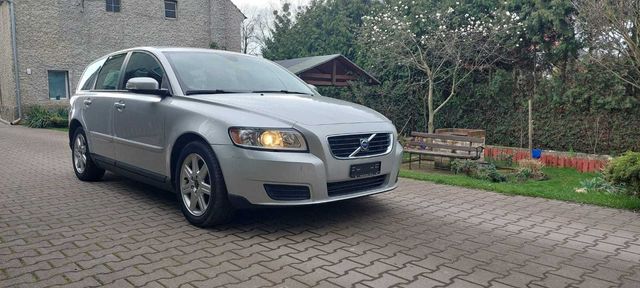 Sprzedam VOLVO V50 1.6 D