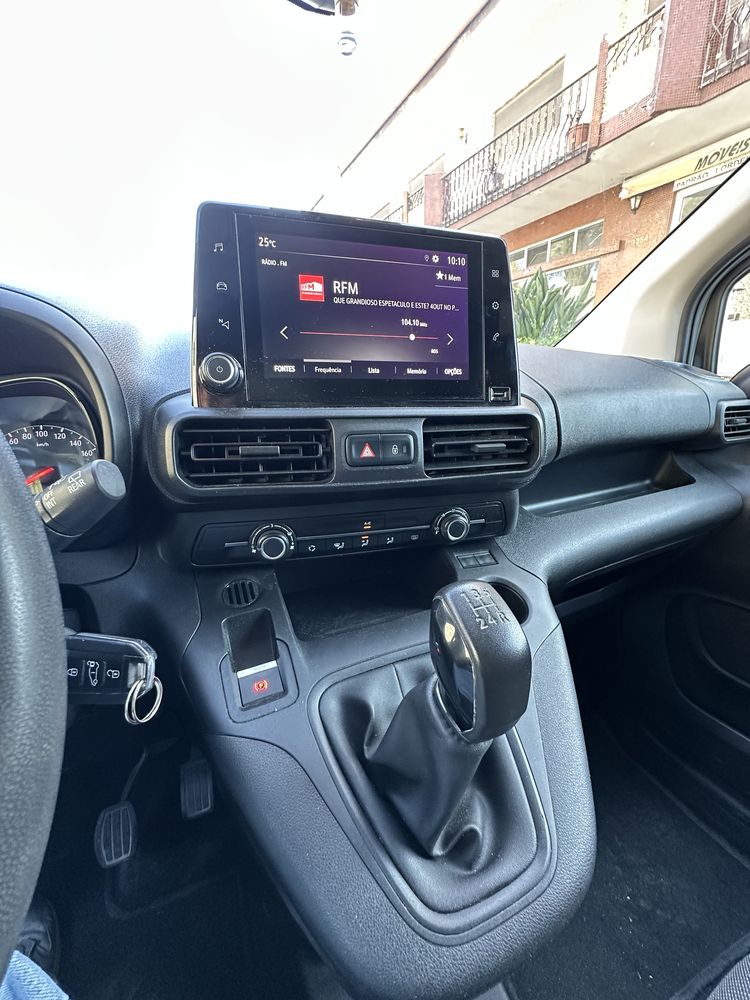 Opel Combo Longa 2020 • 133.000km • Versão Rara (15 unidades em PT!)