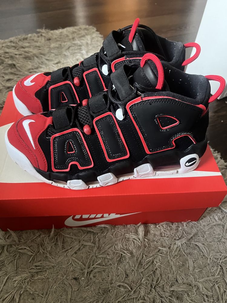 Orginalne Nike air more uptempo roz.41