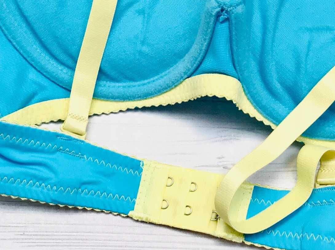 70A Biustonosz max push-up intimidao podwójny powiększający biust