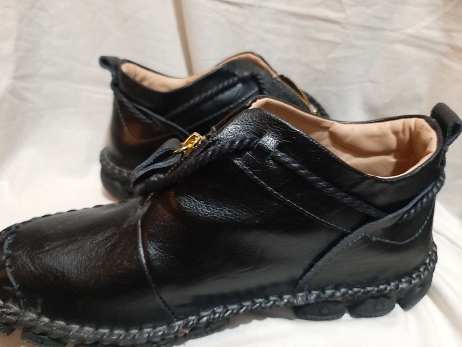 Buty uniwersalne czarne oryginalne szerokie Fashion