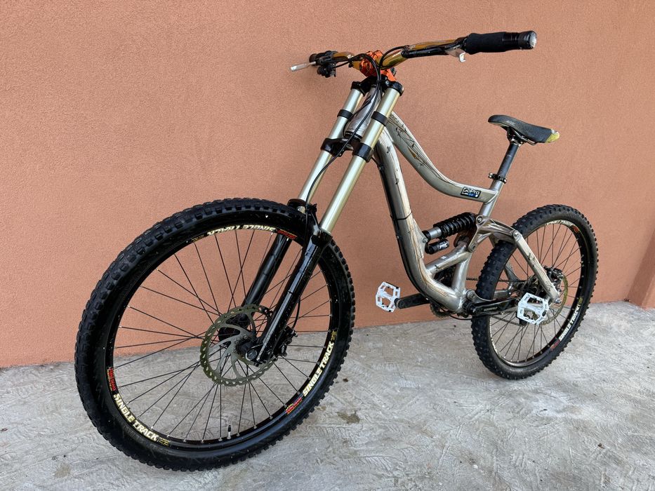 Specialized BigHit. Хороший стан!!!