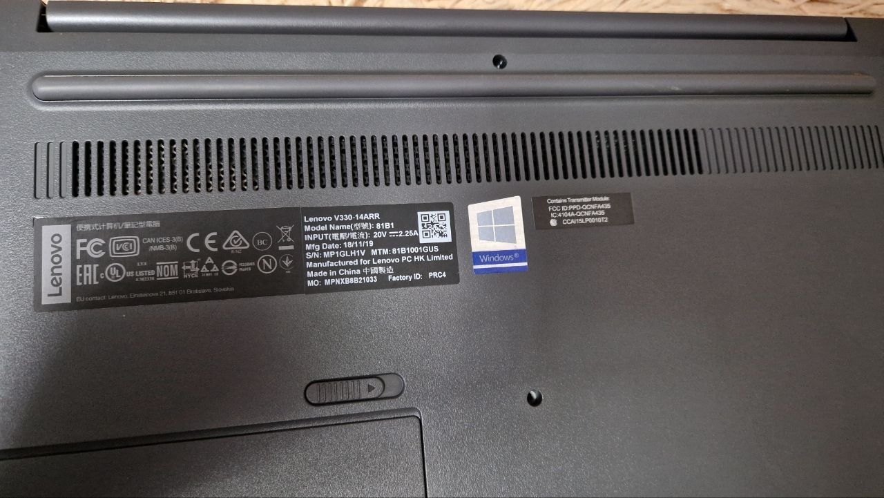 Ноутбук Lenovo v330-14arr